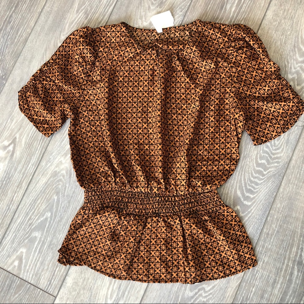 NWT Navy and Tan Blouse
